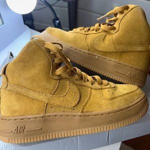 nike wheat air forces size 4 boys